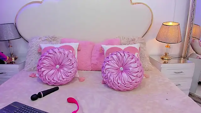 MadissonBonny  online show from 11.06.25