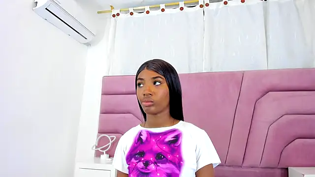 MarianRosse online show from 11.13.25