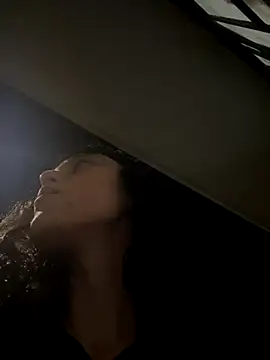 Snapshot of XBODTRIIPX chatting on 11.22.25 XBODTRIIPX online show from 11.22.25