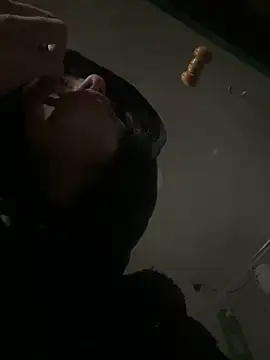 Snapshot of XBODTRIIPX chatting on 12.19.25 XBODTRIIPX online show from 12.19.25