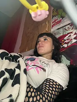 Snapshot of XBODTRIIPX chatting on 02.16.26 XBODTRIIPX online show from 02.16.26