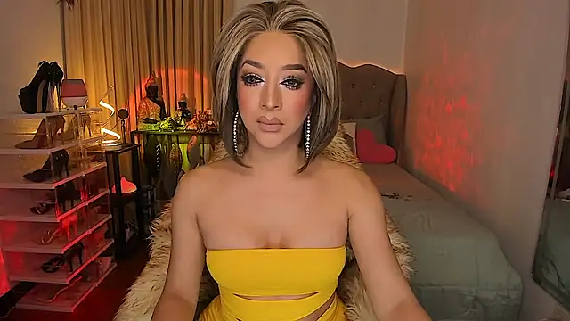 Dream Goddess online show from 05.10.26