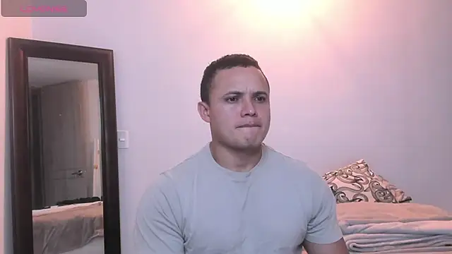 KingLevi01 online show from 09.21.25