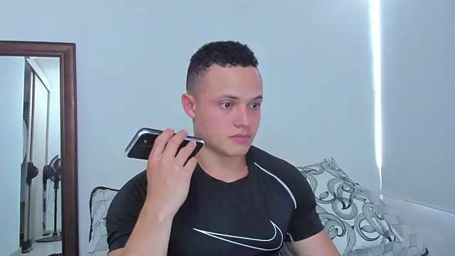 KingLevi01 online show from 05.23.26