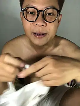 Snapshot of datnguyenvn chatting on 02.12.26 datnguyenvn online show from 02.12.26