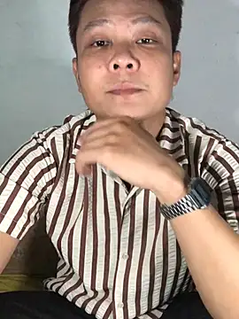 Snapshot of datnguyenvn chatting on 02.15.26 datnguyenvn online show from 02.15.26