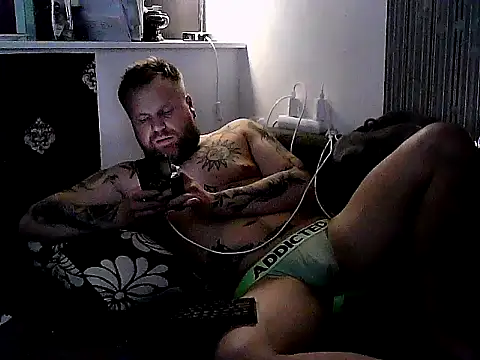 Snapshot of 123Dante123 chatting on 09.16.25 123Dante123 online show from 09.16.25