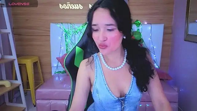 bella vibess s online show from 03.20.26