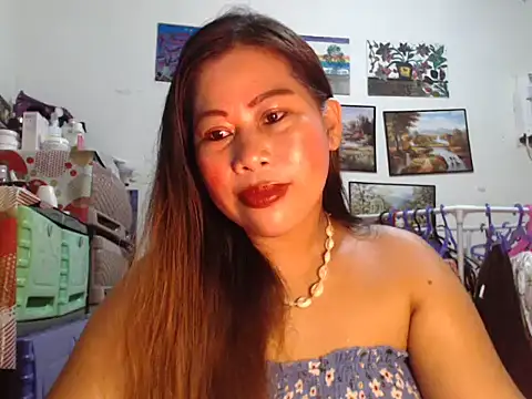 filipina beauty online show from 10.28.25