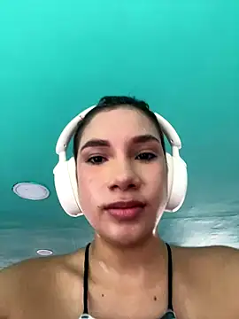 NicoleArmani online show from 09.11.25