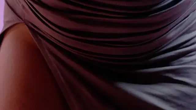 Snapshot of NicoleArmani chatting on 12.20.25 NicoleArmani online show from 12.20.25