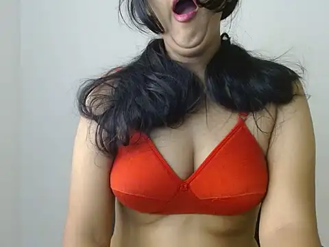priya 022 online show from 10.01.25
