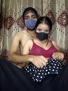 wow couple online show from 10.26.25