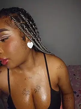 Queen Amara online show from 07.01.26