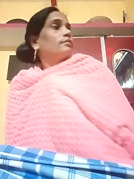 Snapshot of Hot-kal93 chatting on 11.23.25 Hot-kal93 online show from 11.23.25