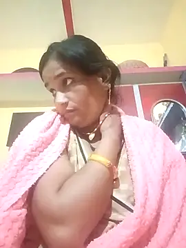 Snapshot of Hot-kal93 chatting on 11.24.25 Hot-kal93 online show from 11.24.25