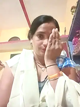 Snapshot of Hot-kal93 chatting on 11.27.25 Hot-kal93 online show from 11.27.25