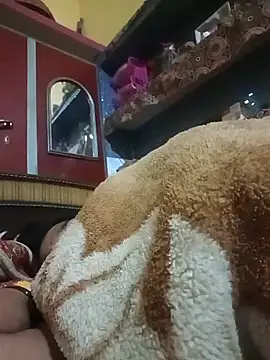 Snapshot of Hot-kal93 chatting on 12.14.25 Hot-kal93 online show from 12.14.25