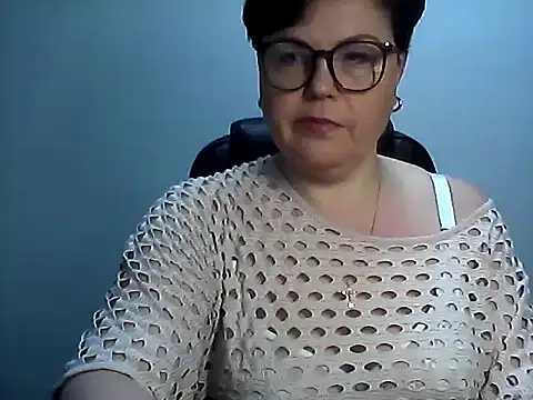 Snapshot of EllaLove2277 chatting on 02.06.26 EllaLove2277 online show from 02.06.26