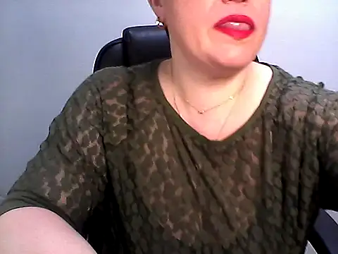 Snapshot of EllaLove2277 chatting on 02.09.26 EllaLove2277 online show from 02.09.26