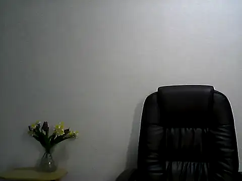 Snapshot of EllaLove2277 chatting on 03.03.26 EllaLove2277 online show from 03.03.26