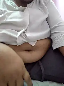 Snapshot of bitch-horny chatting on 10.14.25 bitch-horny online show from 10.14.25