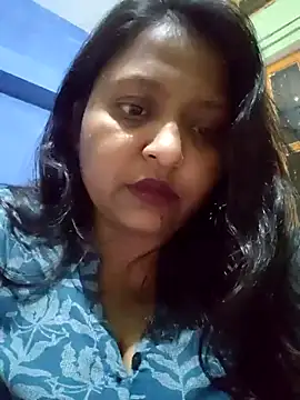 Snapshot of bitch-horny chatting on 10.28.25 bitch-horny online show from 10.28.25