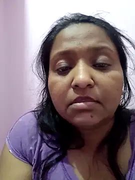 Snapshot of bitch-horny chatting on 10.30.25 bitch-horny online show from 10.30.25