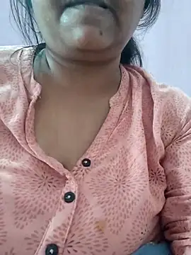 Snapshot of bitch-horny chatting on 11.01.25 bitch-horny online show from 11.01.25