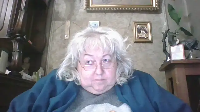 Lala-Love56 online show from 10.31.25