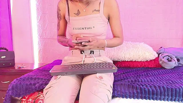 Baby kinky-- online show from 10.08.25