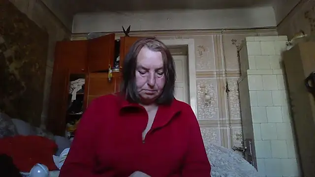 AnnaLive570 online show from 10.21.25