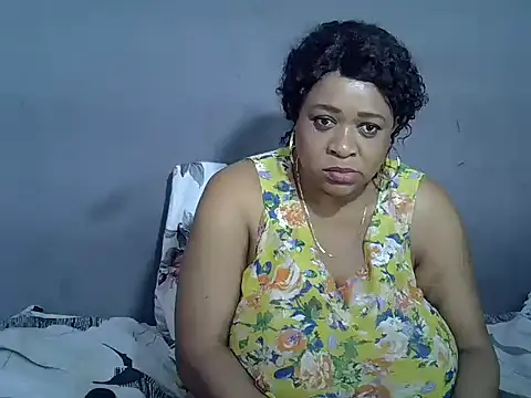 BUSTY QUEEEN online show from 11.27.25