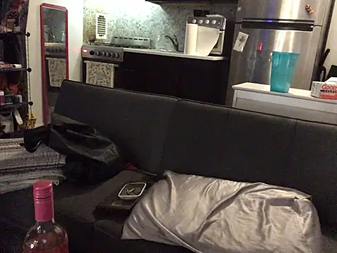 littyleesh1 online show from 05.25.26