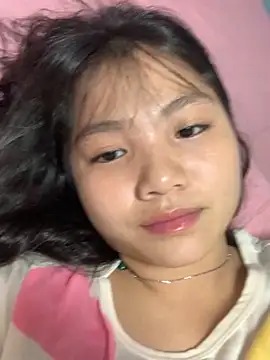 Emlyly-18 online show from 09.24.25