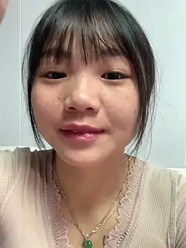 Emlyly-18 online show from 11.01.25