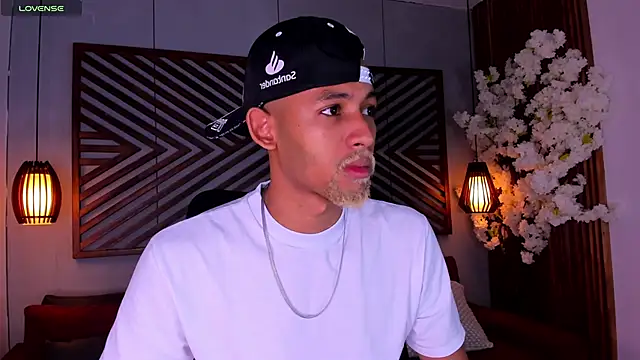 B Wild online show from 11.13.25