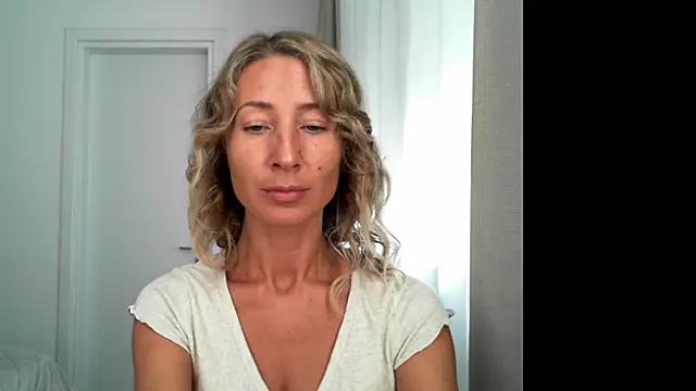 Paevoa online show from 10.21.25