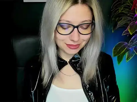 loveHeidi online show from 09.18.25