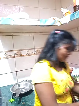 Rashmi Pathak online show from 10.06.25