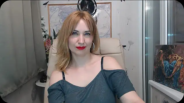 Snapshot of KatrinAlluring chatting on 06.06.26 KatrinAlluring online show from 06.06.26