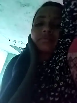 KIRTI12 HOT online show from 10.18.25