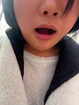 Snapshot of Fengbaby-555 chatting on 03.08.26 Fengbaby-555 online show from 03.08.26