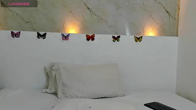 johan miller0 online show from 10.14.25