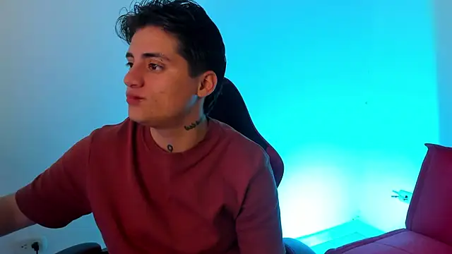 PeytonBox online show from 10.16.25