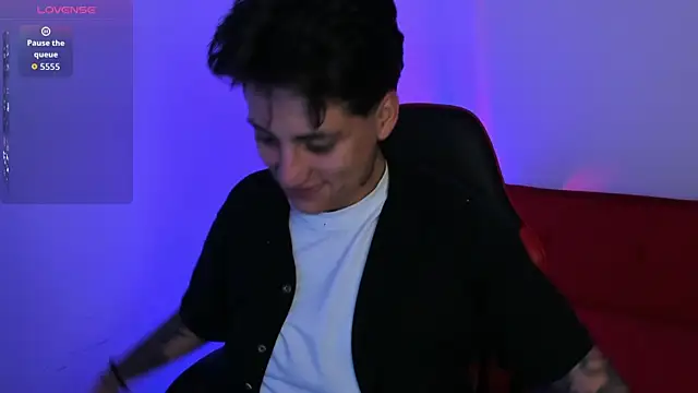 PeytonBox online show from 11.04.25