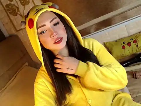 Snapshot of yourdevilsweettsx chatting on 11.21.25 yourdevilsweettsx online show from 11.21.25