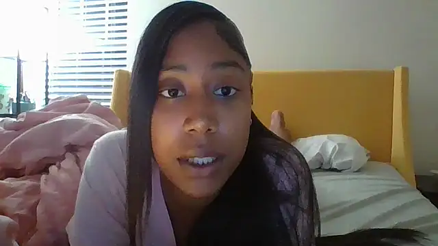Snapshot of jottijade chatting on 10.04.25 jottijade online show from 10.04.25