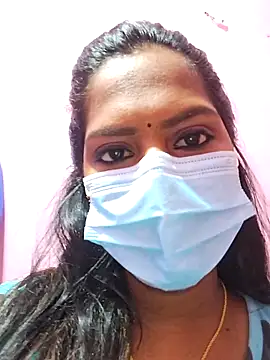 Snapshot of Tamil_Blackmoon chatting on 09.11.25 Tamil Blackmoon online show from 09.11.25