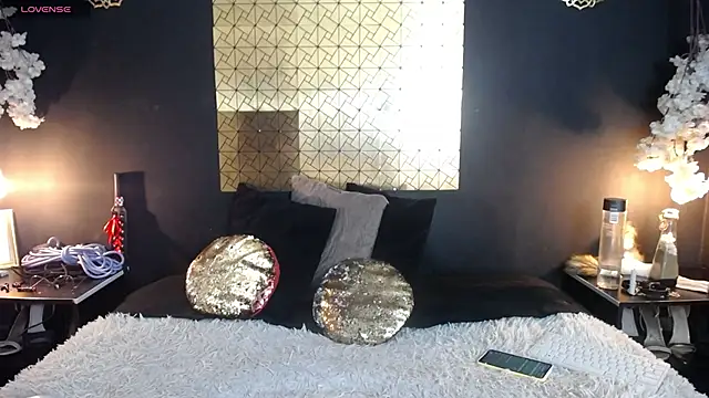 kinky momm online show from 12.01.25